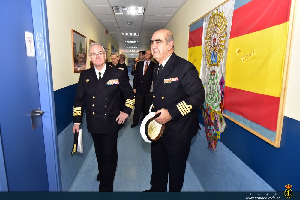 Visita del AJEMA al CHA "Nuestra Señora del Carmen", y al Patronato de Huérfanos de la Armada